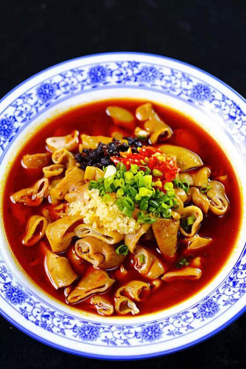 辛香汇推荐菜品老成都冒菜，又麻、又辣、又烫